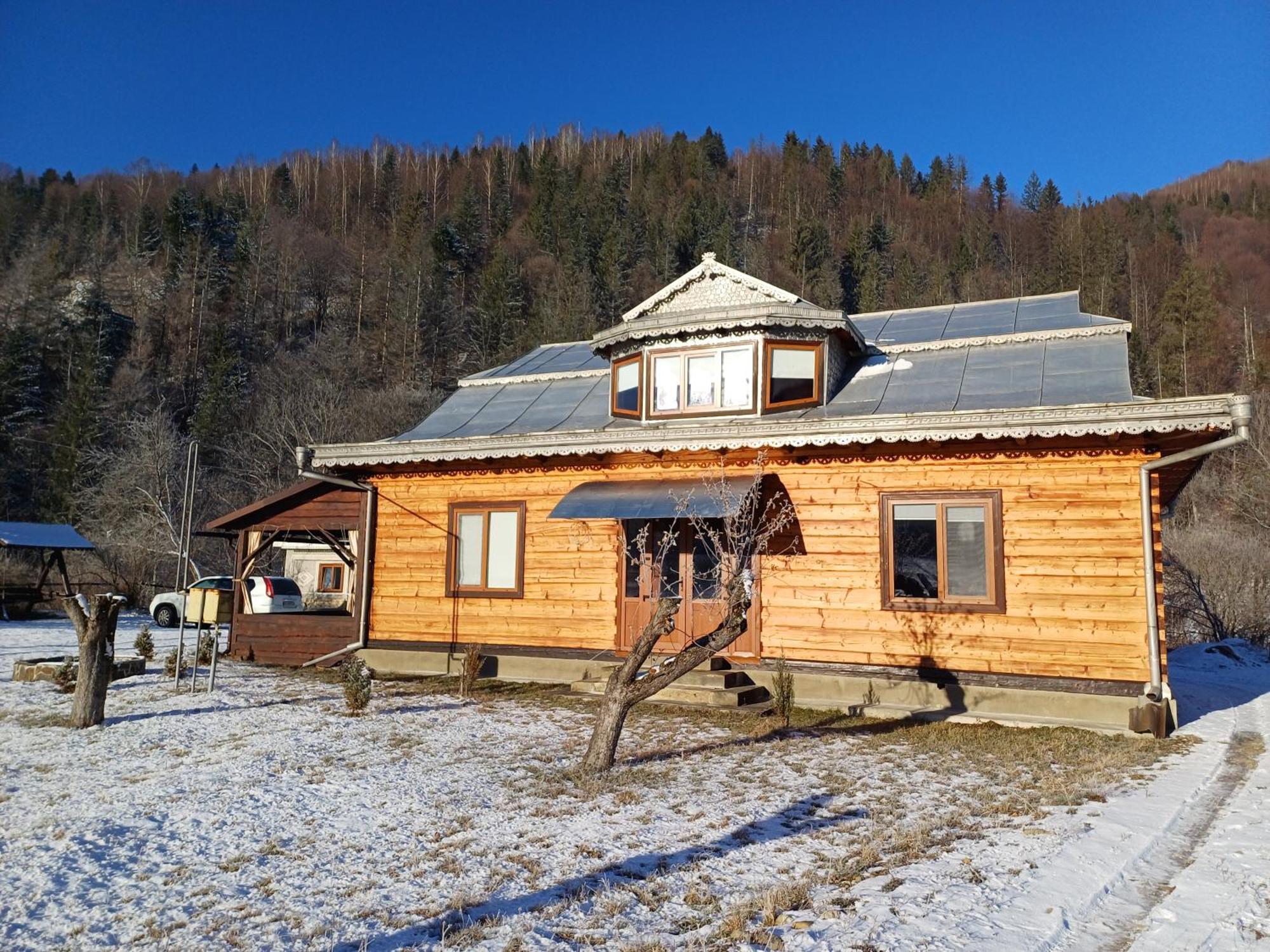 Садиба У Курила З Сауною Та Чаном На Дровах Shepot Exterior foto